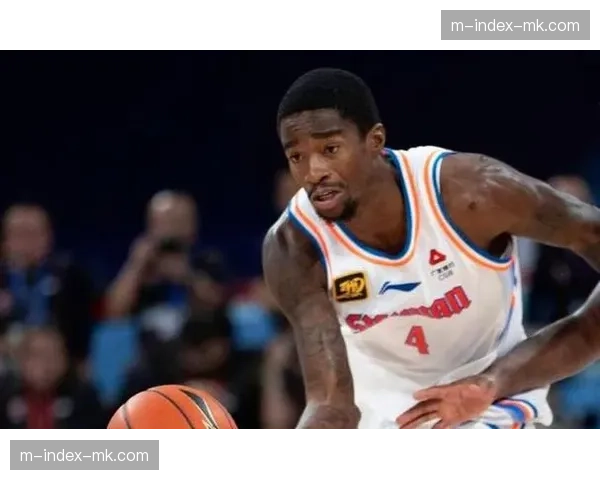 广东外援萨姆纳膝关节出血 预计需要休息两周左右时间